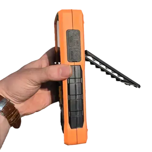 اسیلوسکوپ دستی ویکتور مدل VICTOR 270S
