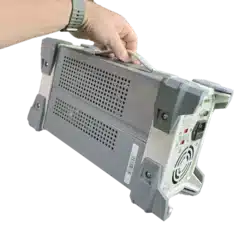 منبع تغذیه یونی تی مدل UNI-T UDP1306C