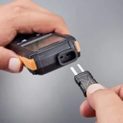 ترمومتر دیجیتال تستو مدل testo 925 عصرتولز