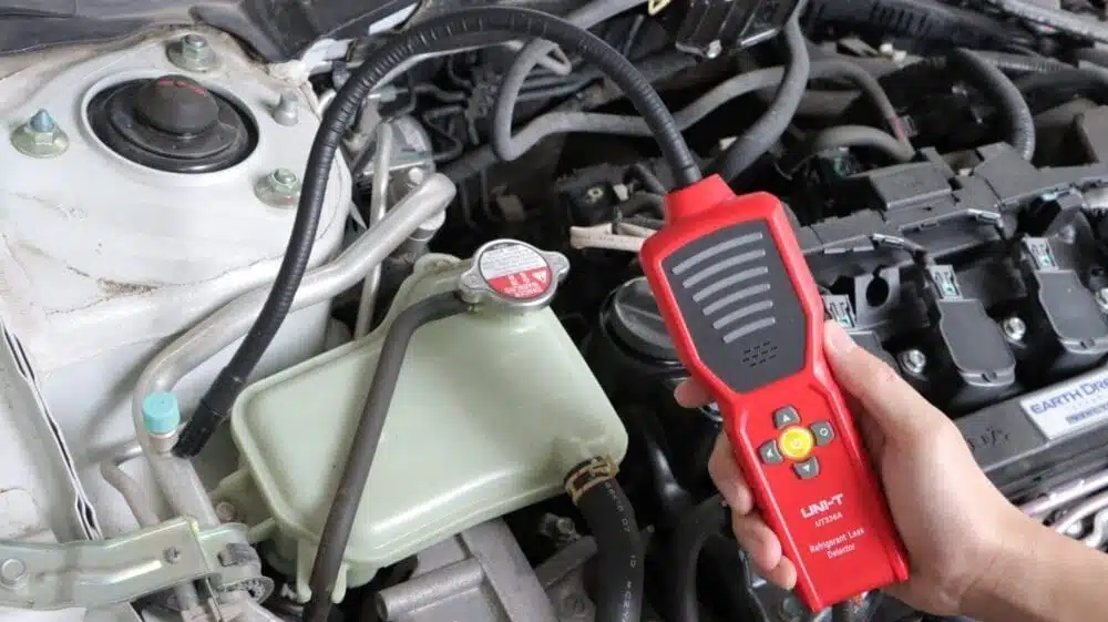 نشت ياب تبريد یونی تی مدل UNI-T UT336A